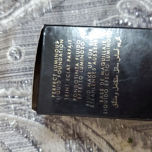 DOLCE & GABANA THE PERFECT LUMINOUS LIQUIT FOUNDATION - Picture 7 of 12